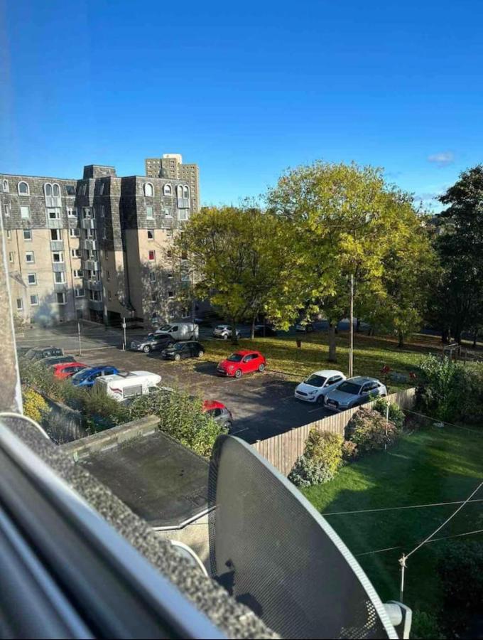 Amazing Getaways - The Place For You With Free Parking Aberdeen Luaran gambar
